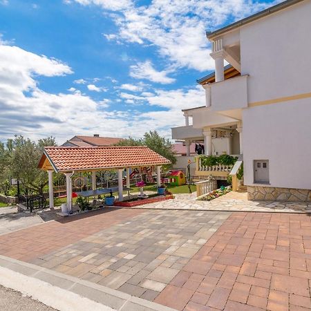 Haus Josipa Bed & Breakfast Maslenica Exterior photo