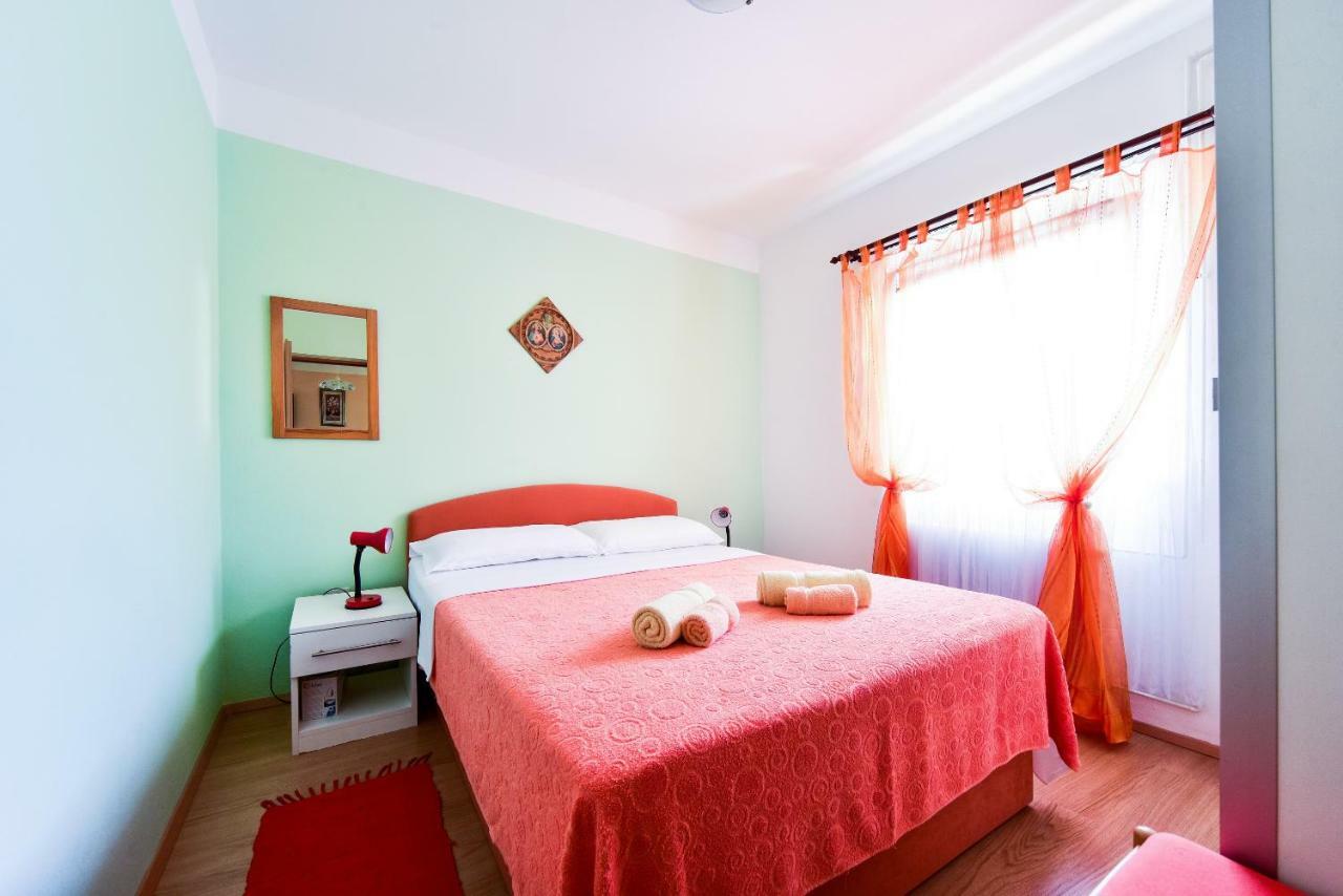 Haus Josipa Bed & Breakfast Maslenica Exterior photo