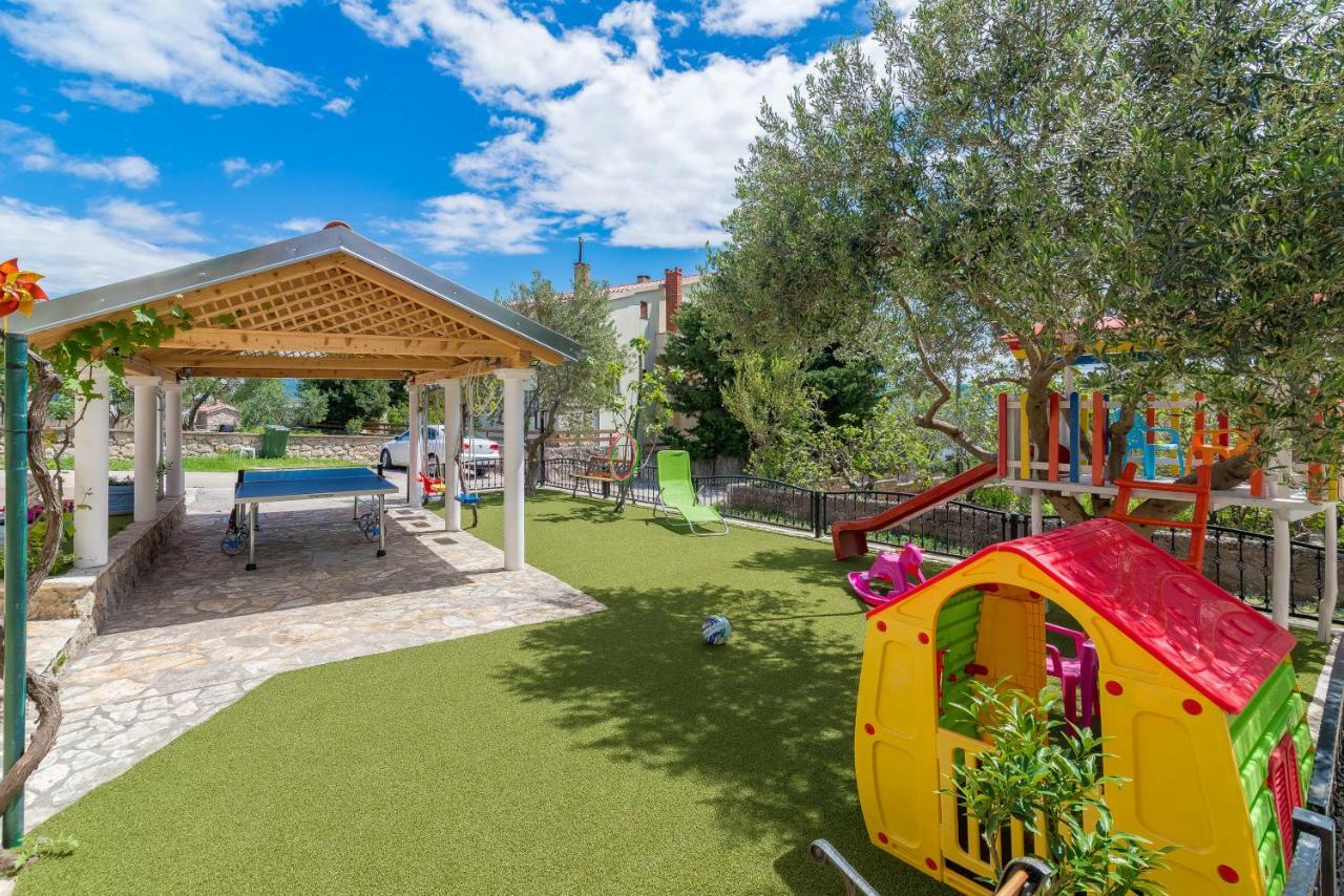 Haus Josipa Bed & Breakfast Maslenica Exterior photo